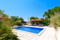 Bild 8: Ferienhaus Sabina mit zwei Ferienwohnungen und Pool