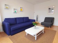 Wohnzimmer - Bild 5: Neu: Wunderschöne 2-Zimmerwohnung * hell * ruhig * zentrumsnah